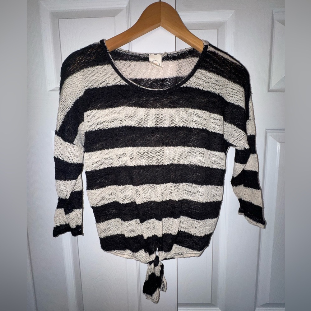 Boho Striped Lightweight Sweater Tie Front Small